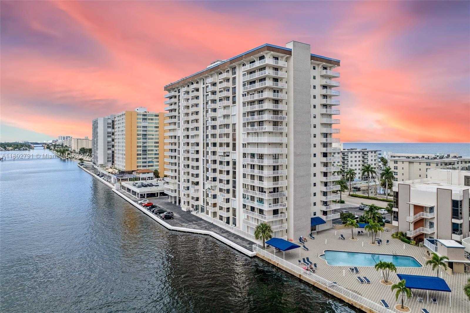 Small Image of 1500 SOUTH OCEAN DR #12H, Hollywood Number 5