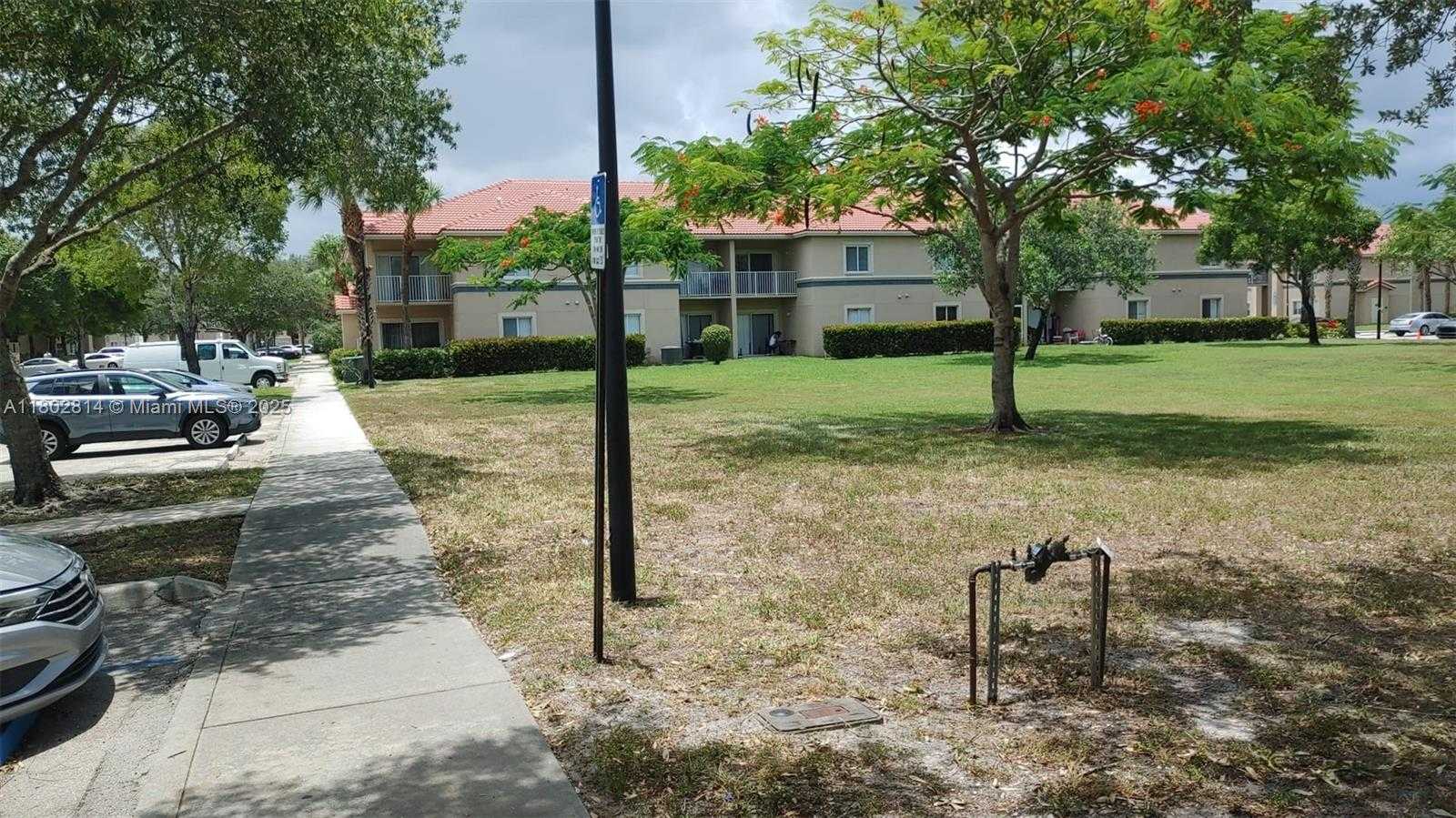 Small Image of 1165 GOLDEN LAKES BLVD #1221, West Palm Beach Number 40