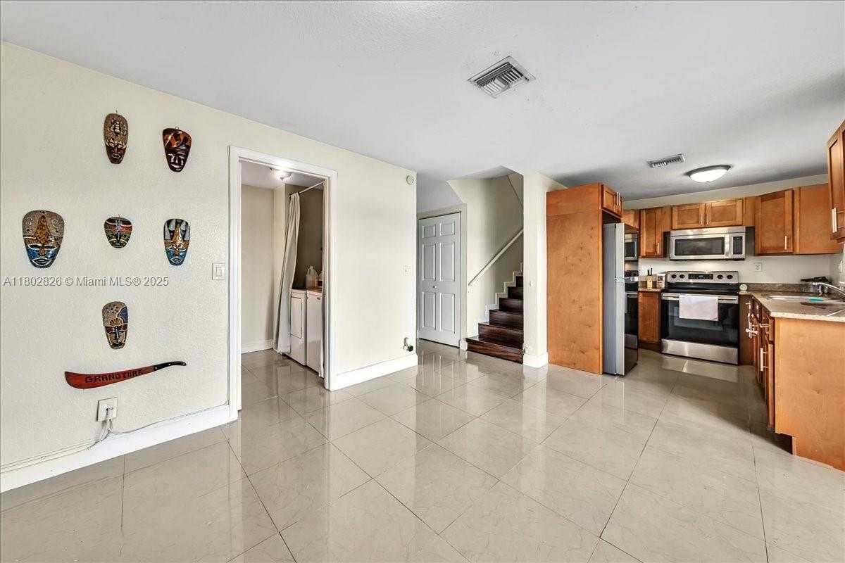 Small Image of 9765 NORTH WEST 37TH ST, Sunrise Number 16