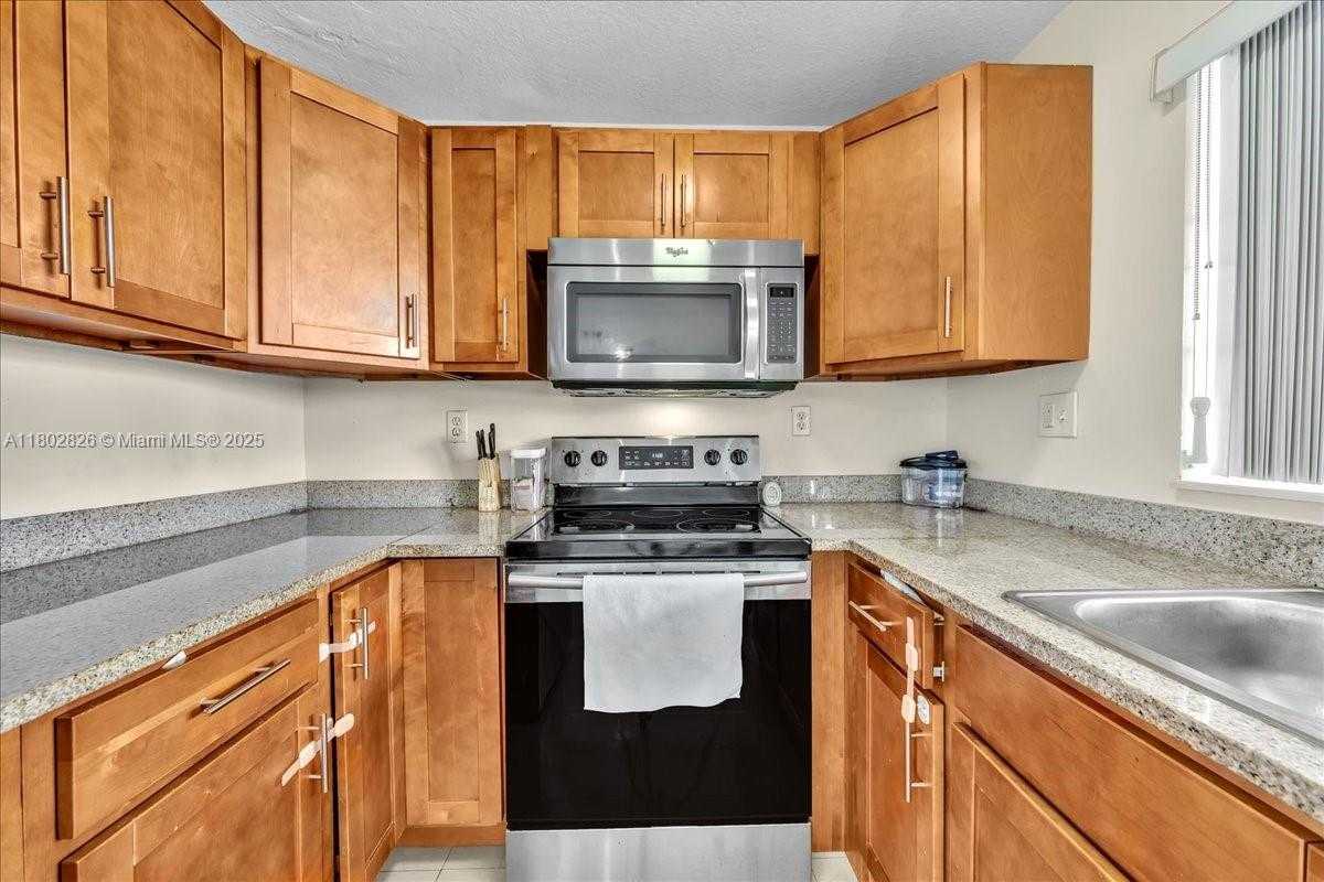 Small Image of 9765 NORTH WEST 37TH ST, Sunrise Number 23