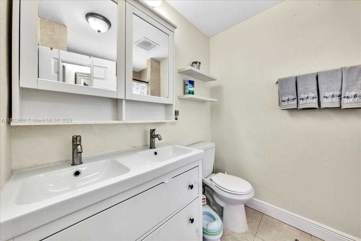 Small Image of 9765 NORTH WEST 37TH ST, Sunrise Number 31