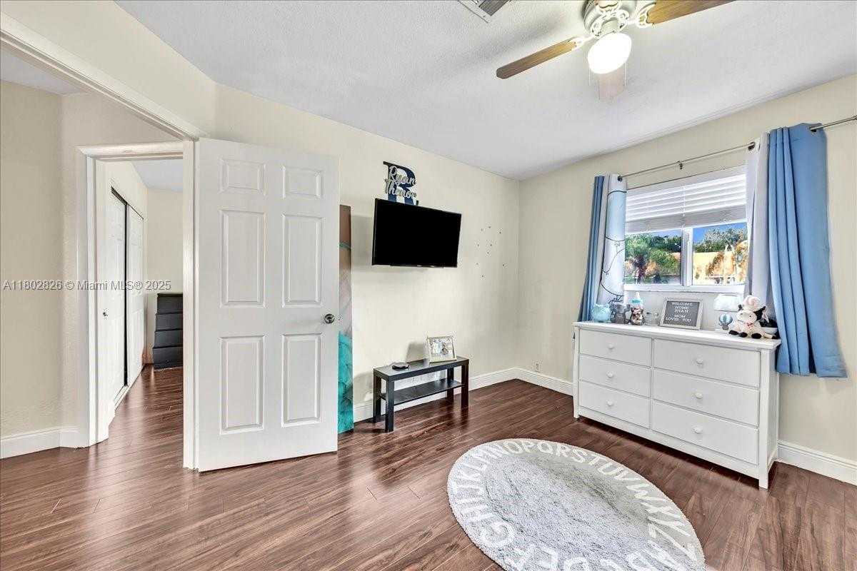 Small Image of 9765 NORTH WEST 37TH ST, Sunrise Number 35