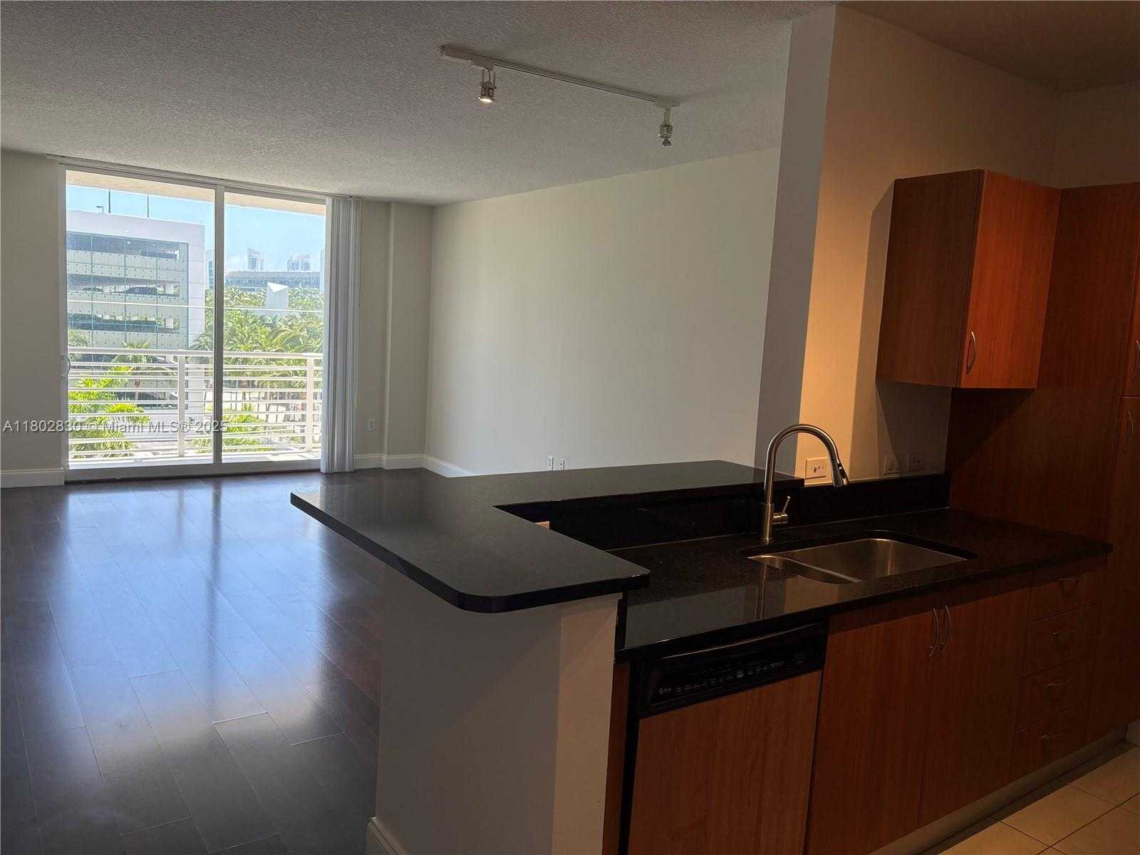 Small Image of 18800 NORTH EAST 29TH AVE #507, Aventura Number 13
