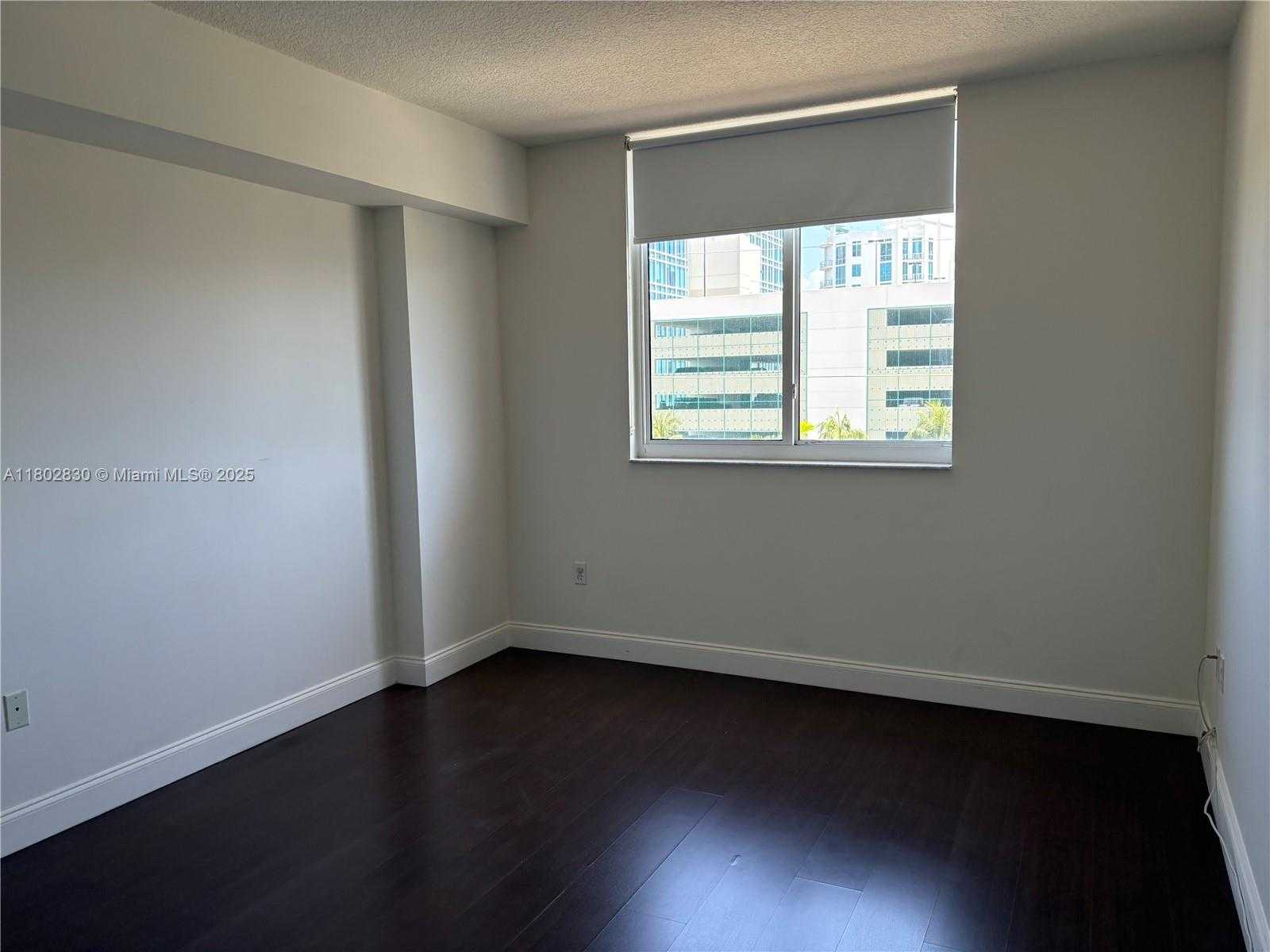 Small Image of 18800 NORTH EAST 29TH AVE #507, Aventura Number 16