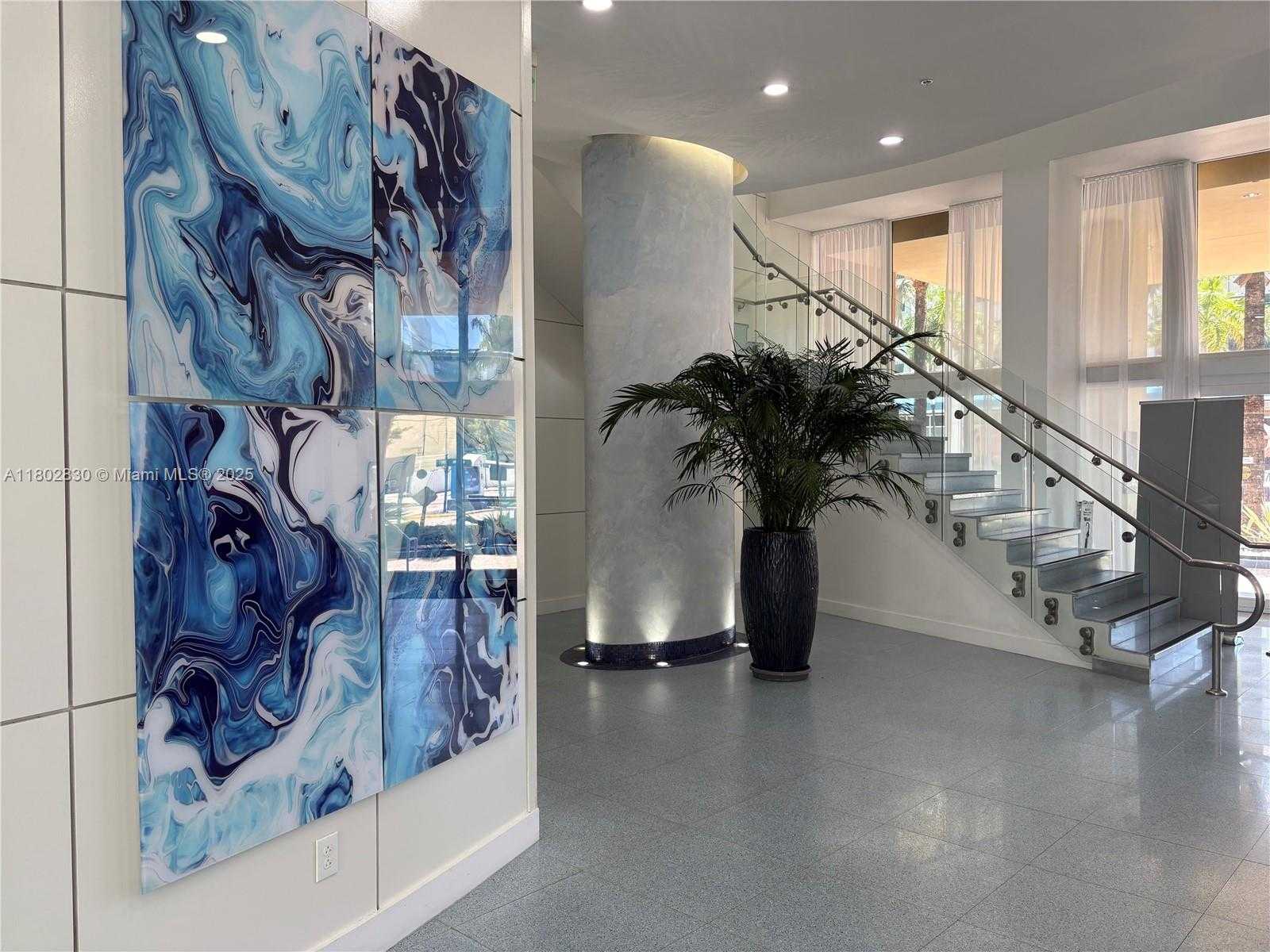 Small Image of 18800 NORTH EAST 29TH AVE #507, Aventura Number 2