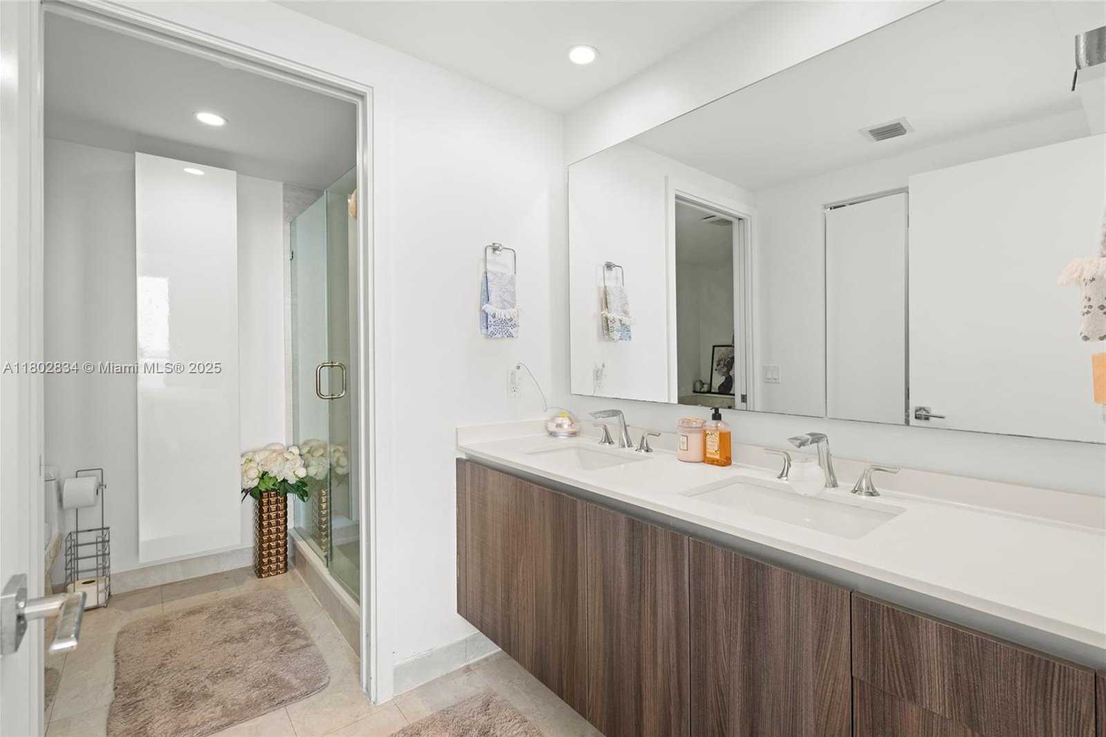 Small Image of 488 NORTH EAST 18TH ST #704, Miami Number 16