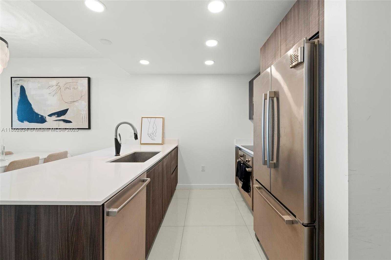 Small Image of 488 NORTH EAST 18TH ST #704, Miami Number 5