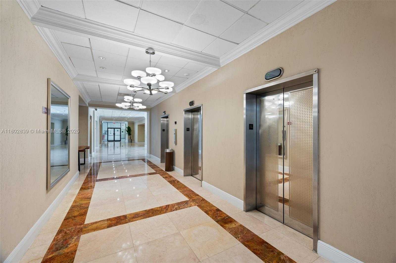Small Image of 1901 BRICKELL AVE #B1114, Miami Number 34
