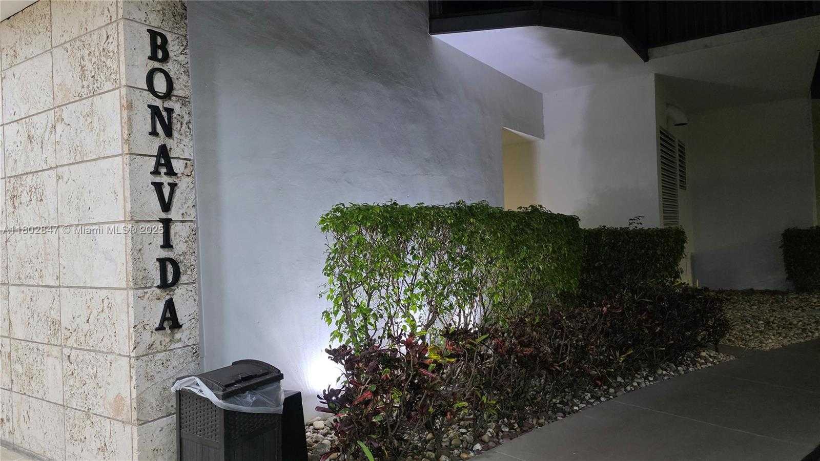 Small Image of 20100 WEST COUNTRY CLUB DR #1701, Aventura Number 27