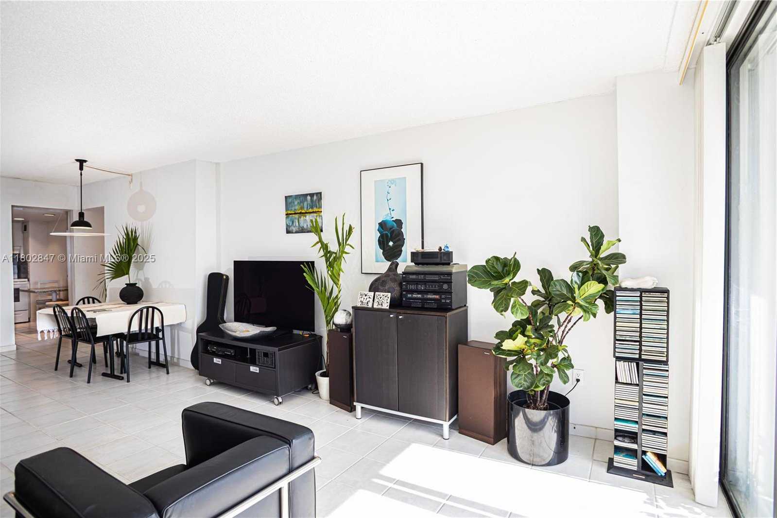 Small Image of 20100 WEST COUNTRY CLUB DR #1701, Aventura Number 9