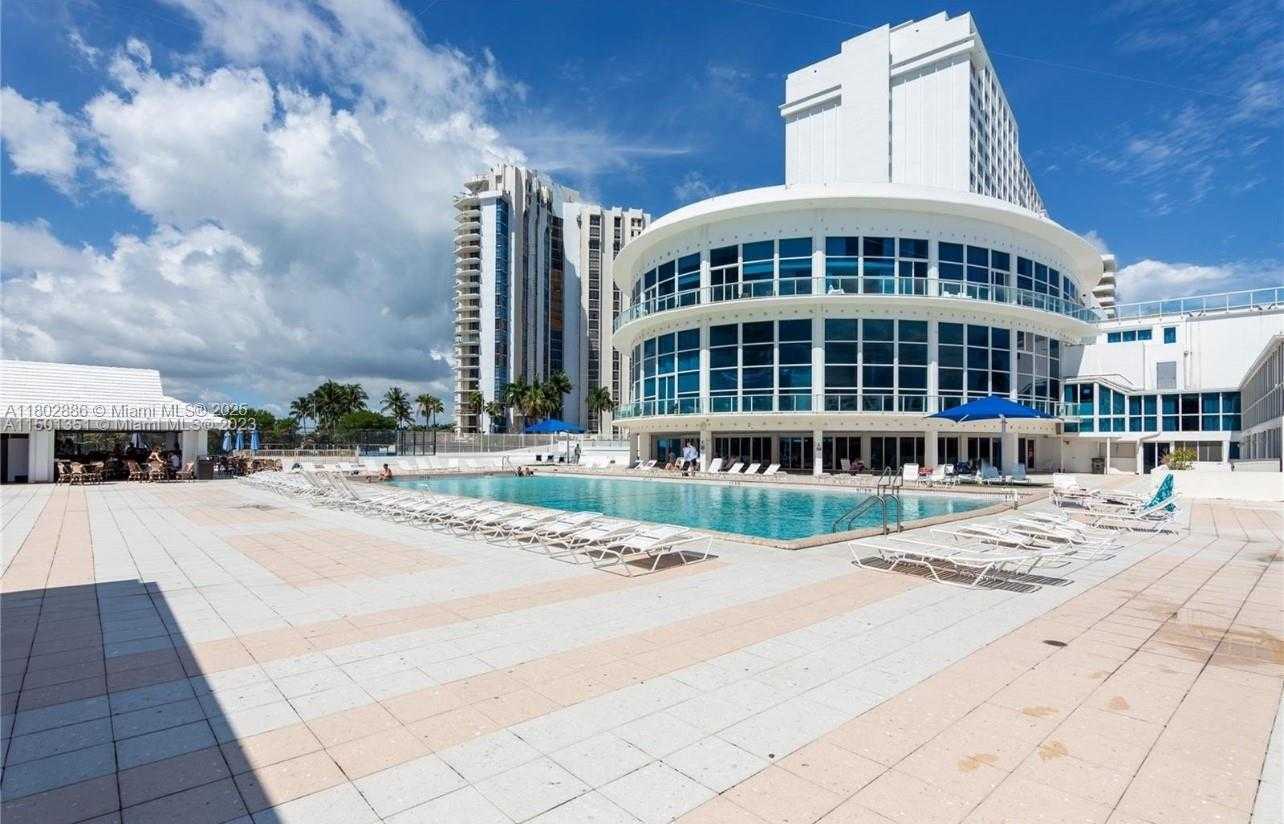 Small Image of 5445 #1108, Miami Beach Number 4