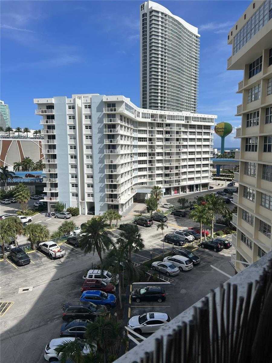 Small Image of 1817 SOUTH OCEAN DR #718, Hallandale Beach Number 18