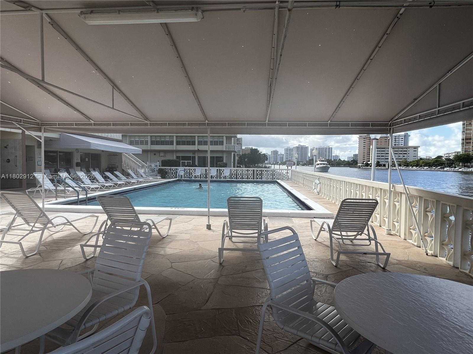 Small Image of 1817 SOUTH OCEAN DR #718, Hallandale Beach Number 21