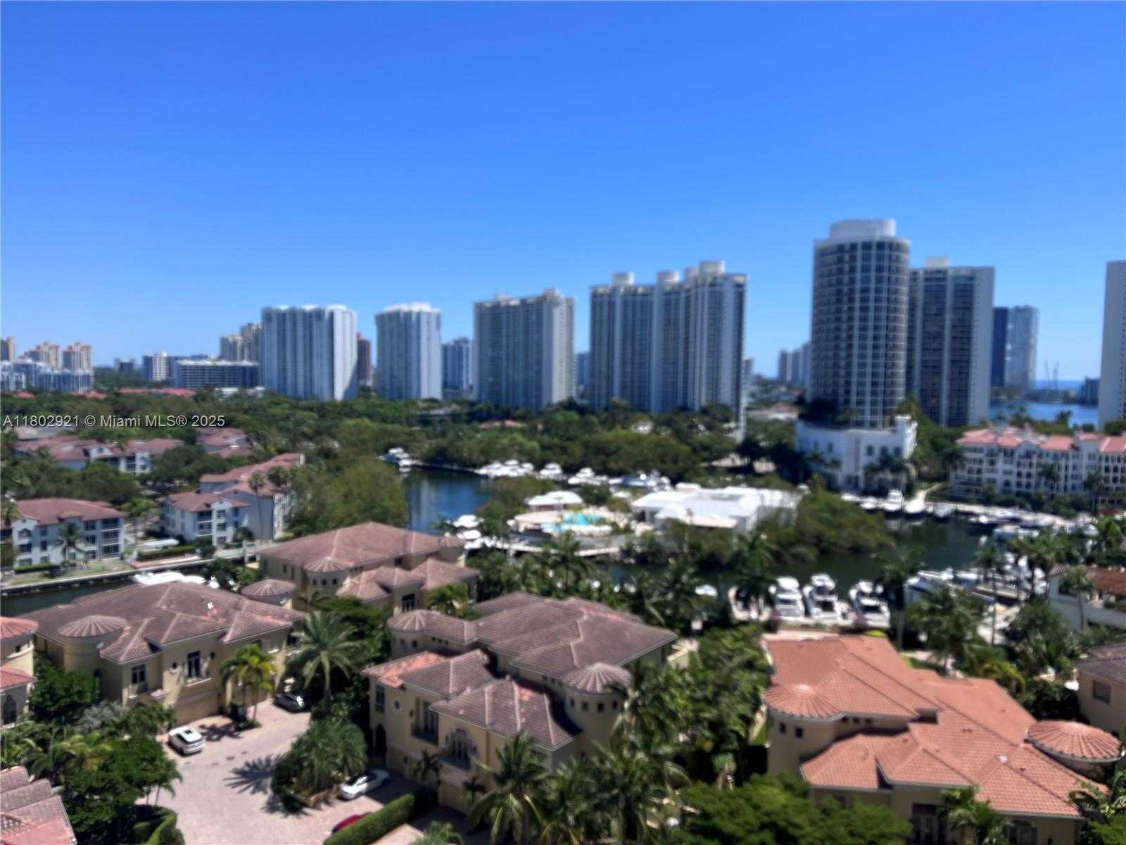 Small Image of 1000 ISLAND BLVD #1508, Aventura Number 11