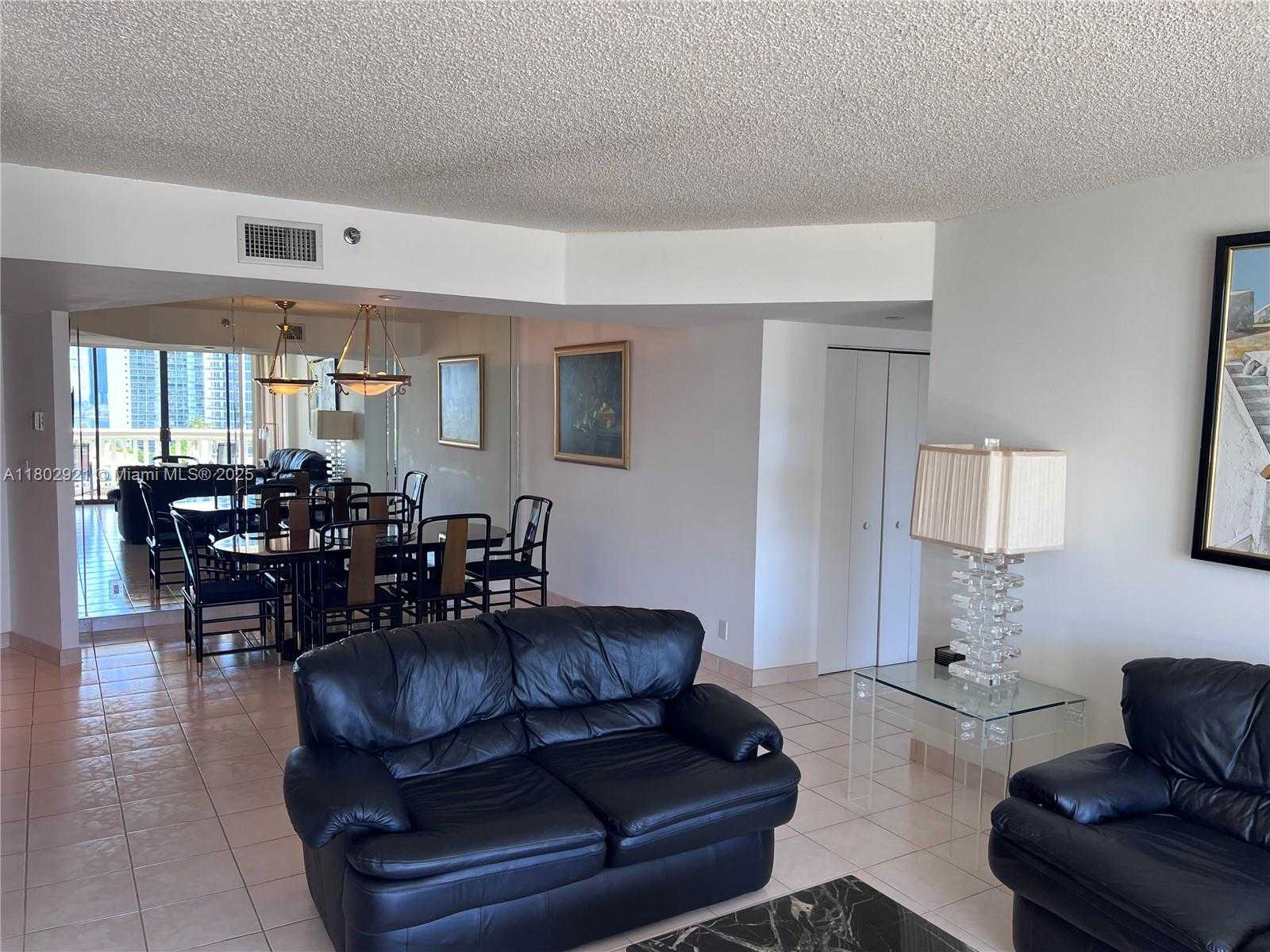 Small Image of 1000 ISLAND BLVD #1508, Aventura Number 2