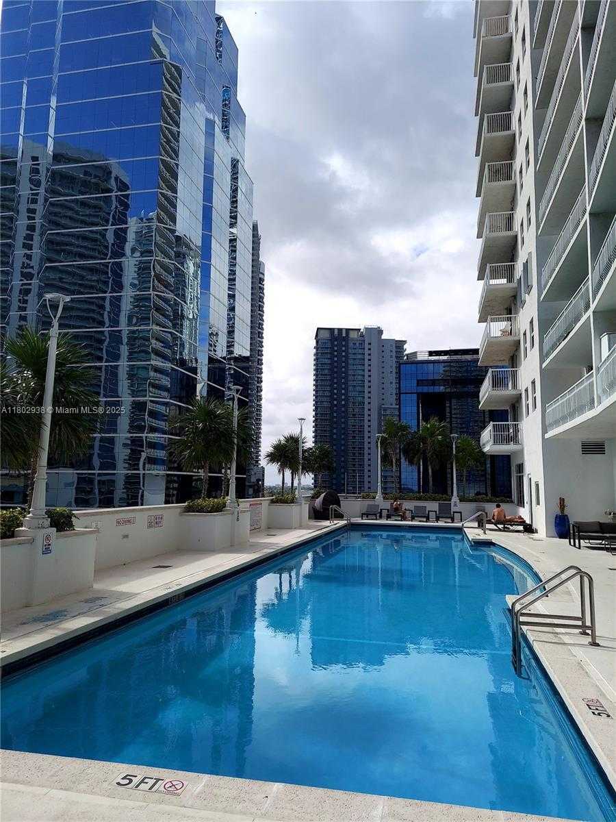 Small Image of 1200 BRICKELL BAY DR #3708, Miami Number 21