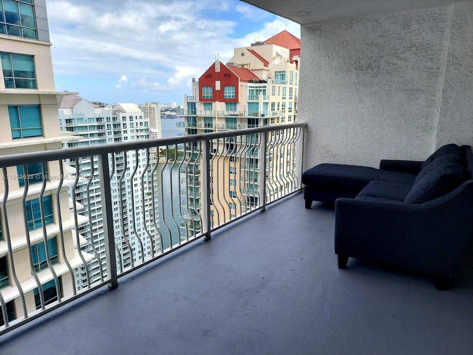 Small Image of 1200 BRICKELL BAY DR #3708, Miami Number 9