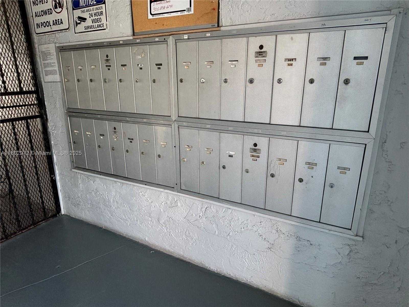 Small Image of 1335 WEST 68TH ST #309, Hialeah Number 23