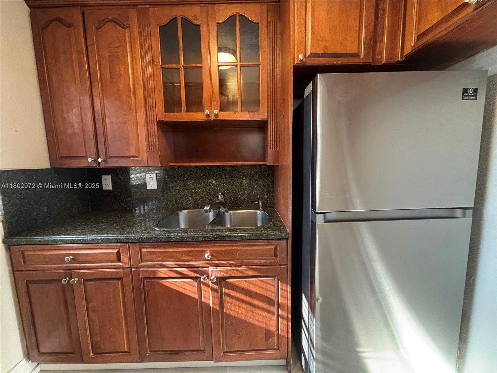 Small Image of 1335 WEST 68TH ST #309, Hialeah Number 6