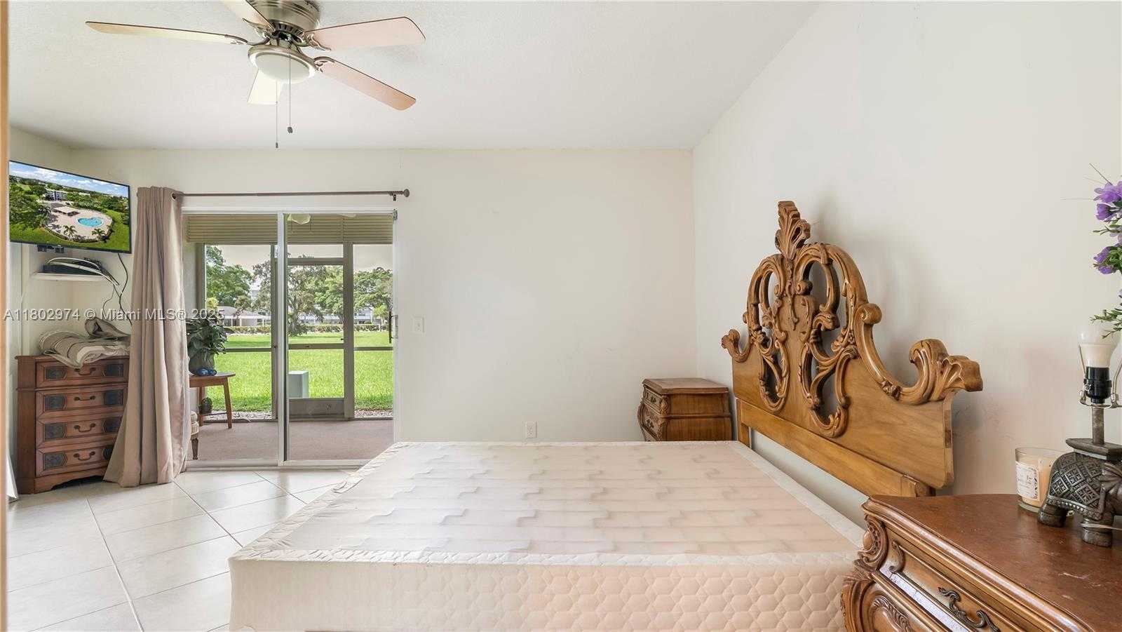Small Image of 1012 BERKSHIRE A #1012, Deerfield Beach Number 14