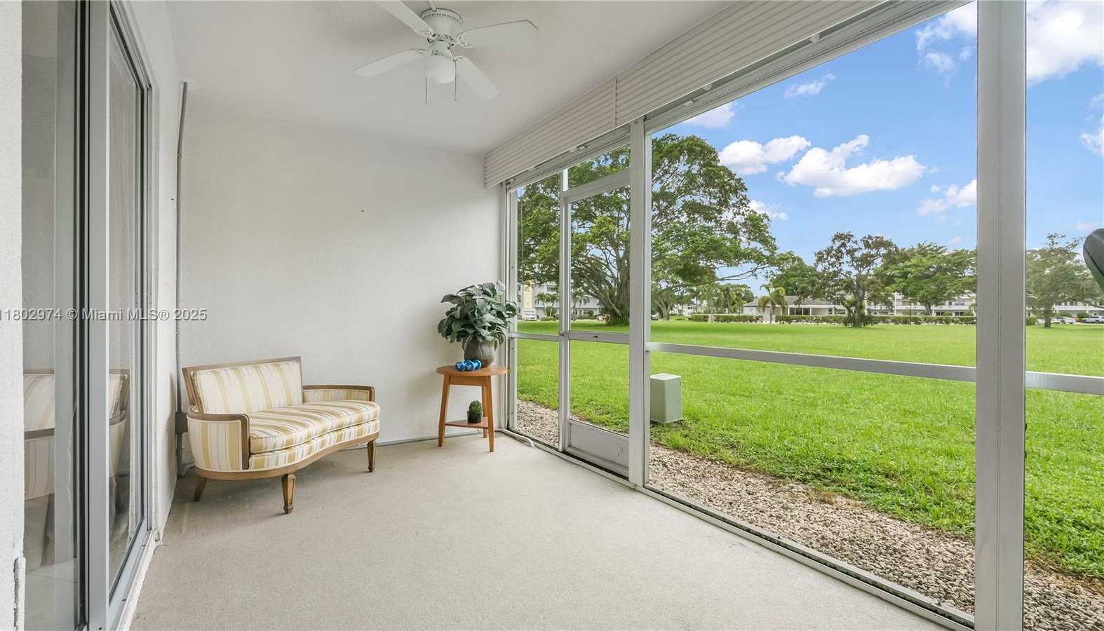 Small Image of 1012 BERKSHIRE A #1012, Deerfield Beach Number 18