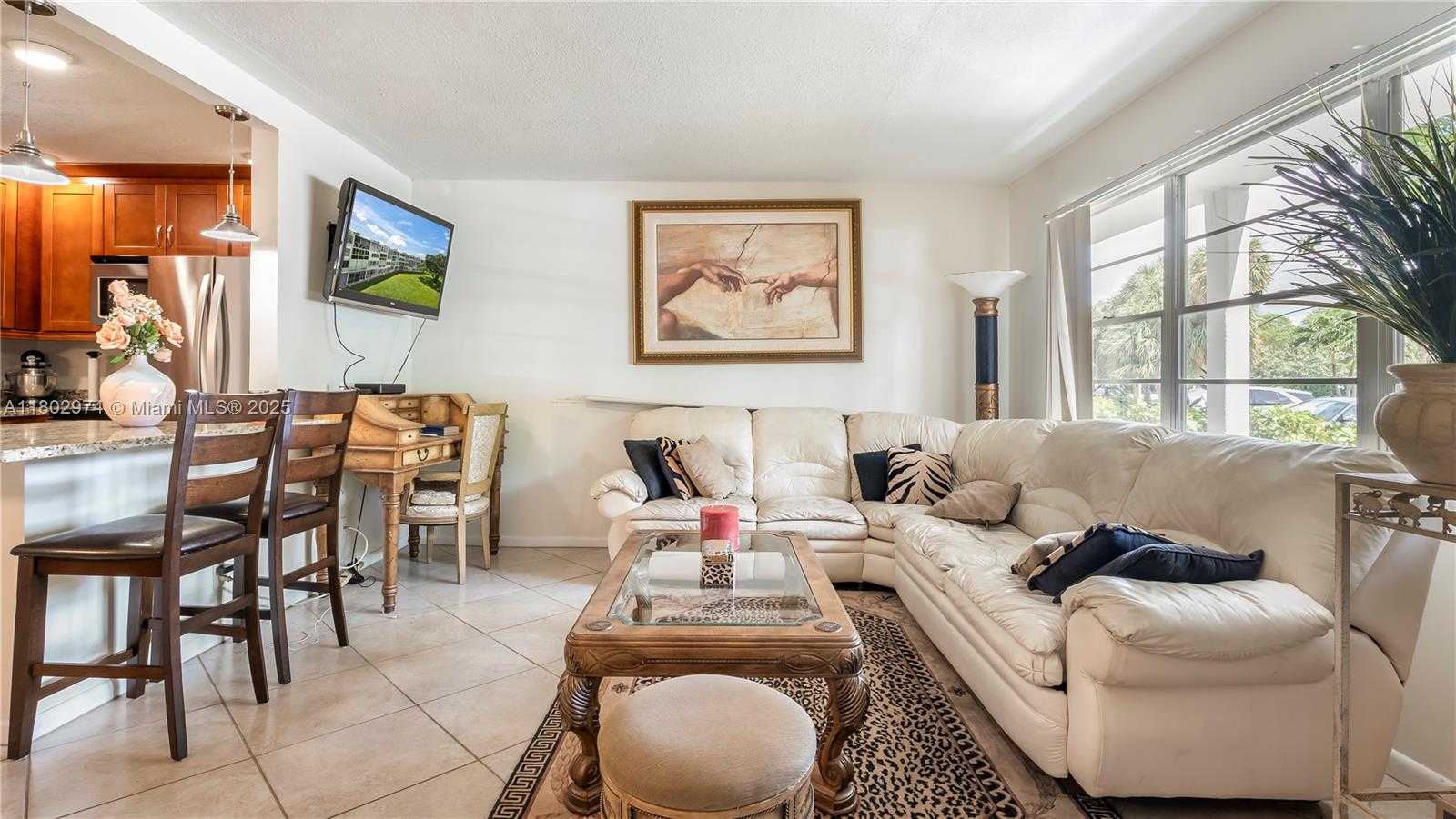Small Image of 1012 BERKSHIRE A #1012, Deerfield Beach Number 6