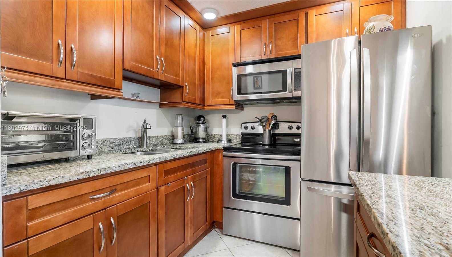 Small Image of 1012 BERKSHIRE A #1012, Deerfield Beach Number 7