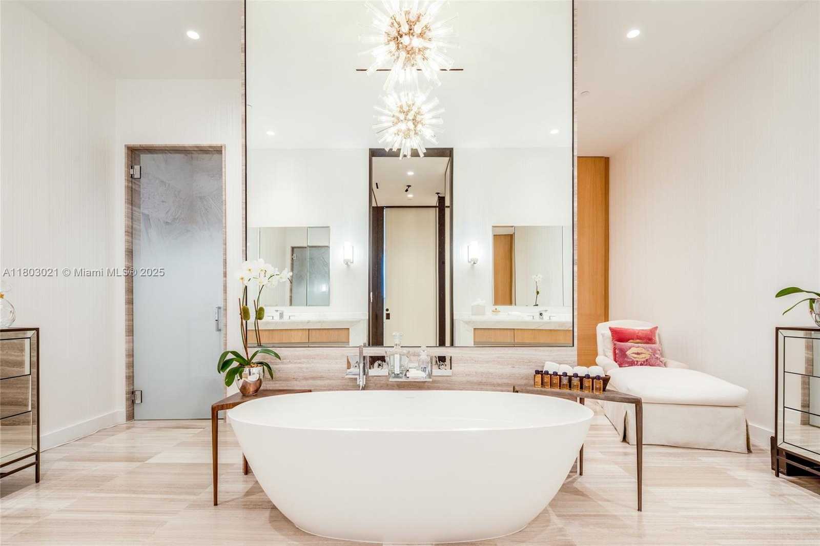 Small Image of 2821 SOUTH BAYSHORE DR #20AB, Miami Number 22