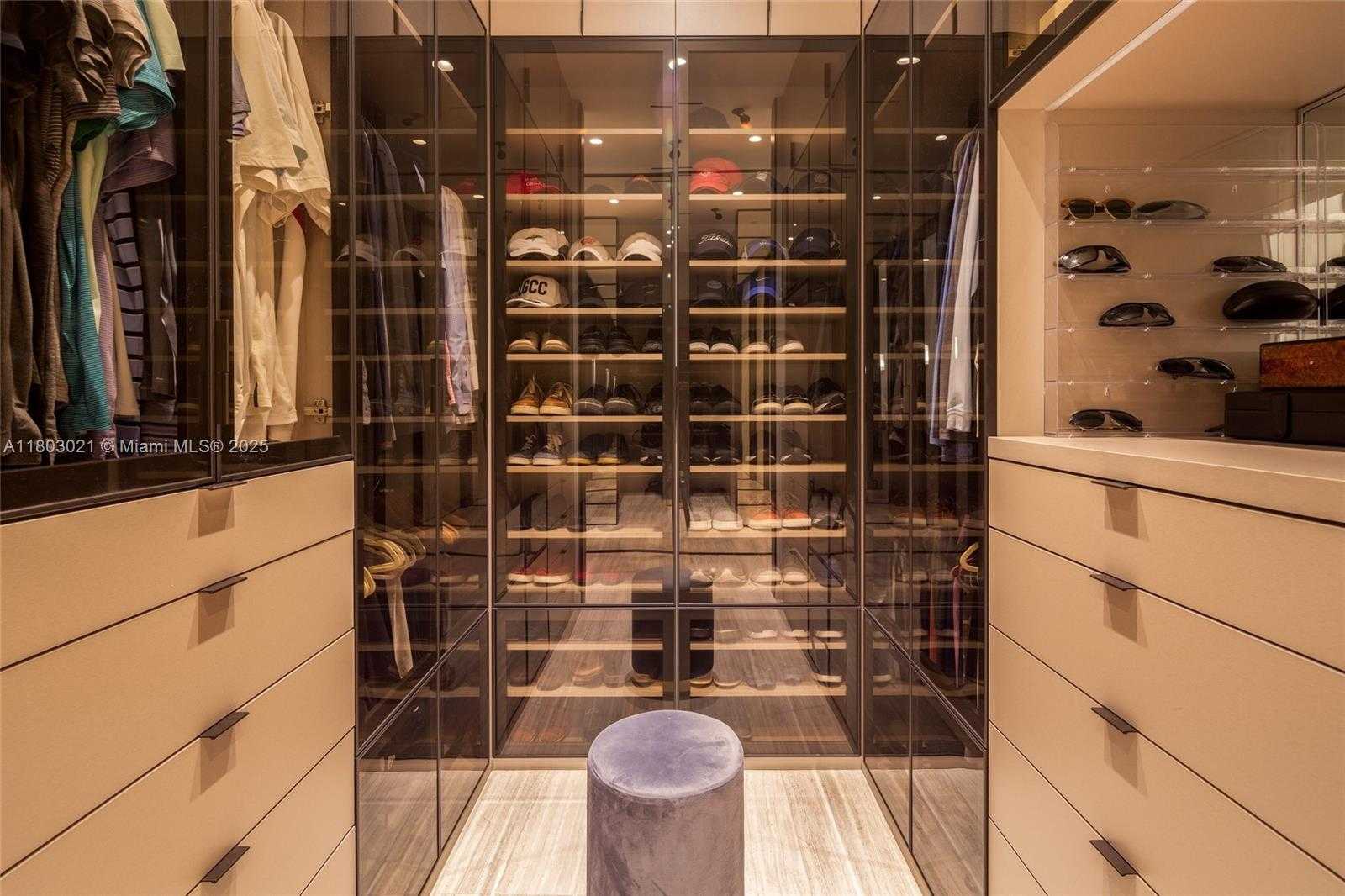 Small Image of 2821 SOUTH BAYSHORE DR #20AB, Miami Number 26