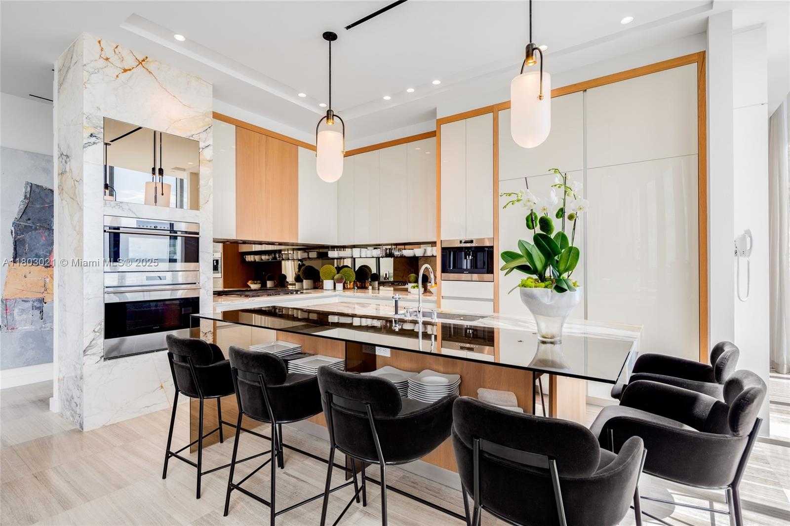 Small Image of 2821 SOUTH BAYSHORE DR #20AB, Miami Number 27