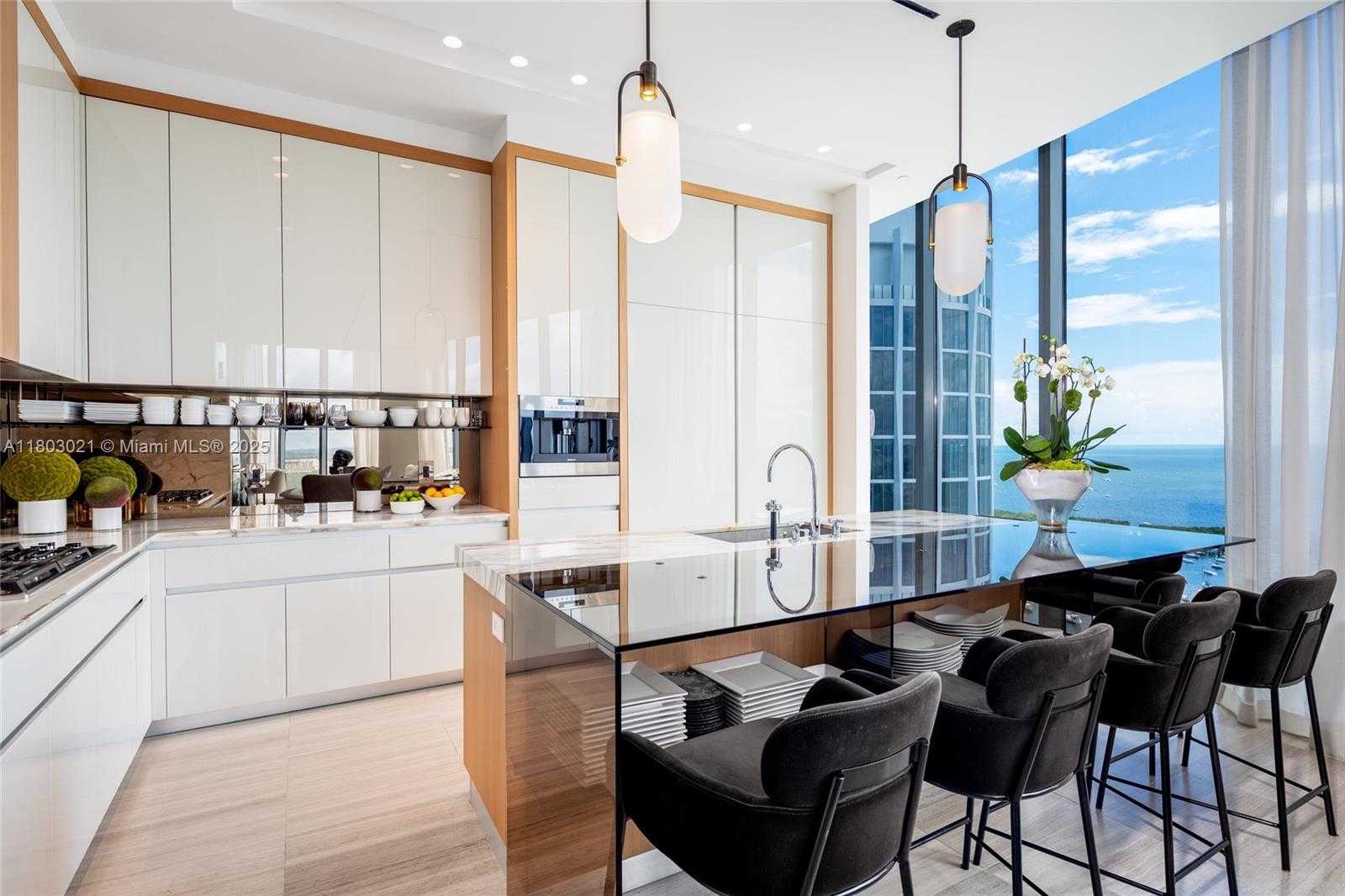 Small Image of 2821 SOUTH BAYSHORE DR #20AB, Miami Number 28