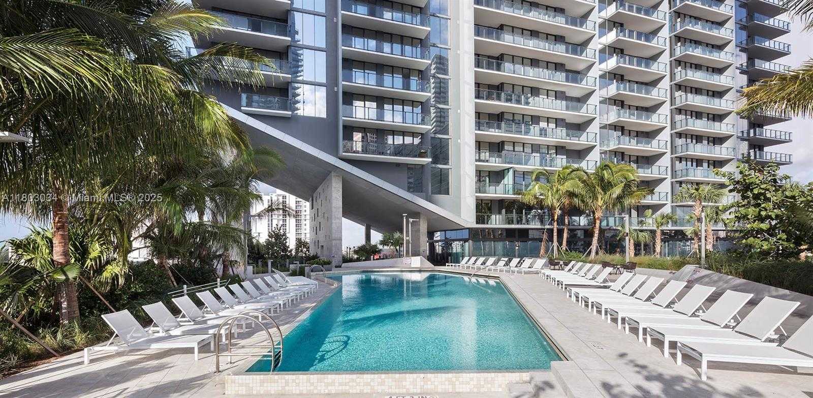 Small Image of 88 SOUTH WEST 7TH ST #3604, Miami Number 8