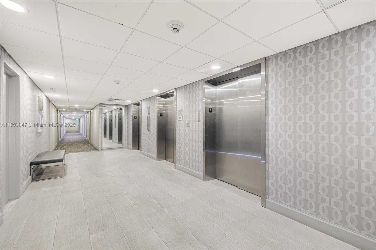 Small Image of 300 BAYVIEW DR #812, Sunny Isles Beach Number 56
