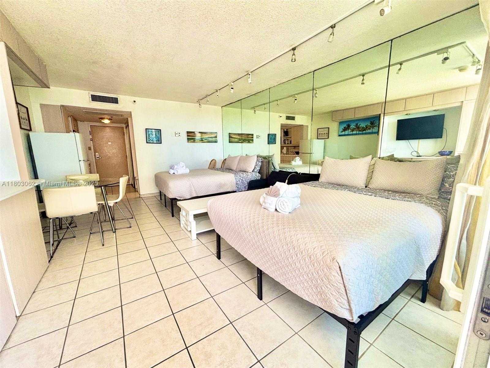 Small Image of 19201 COLLINS AVE #606, Sunny Isles Beach Number 26