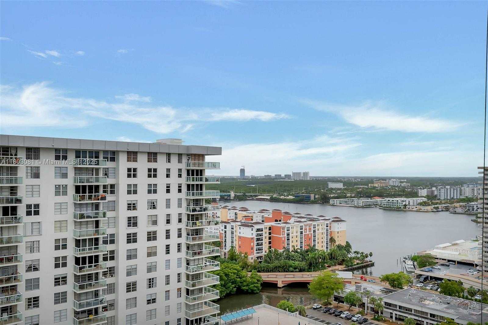 Small Image of 231 174TH ST #2312, Sunny Isles Beach Number 16