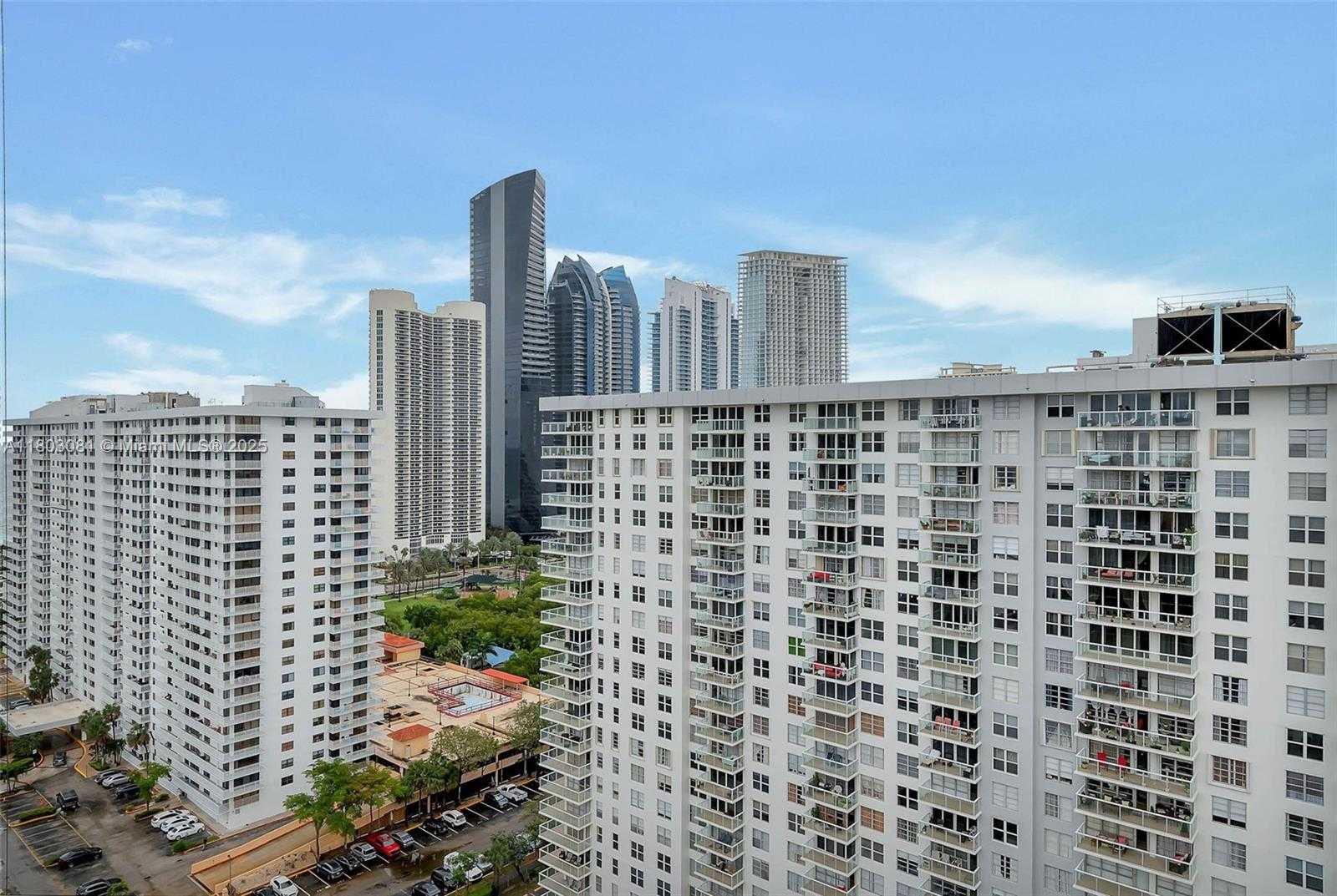 Small Image of 231 174TH ST #2312, Sunny Isles Beach Number 17