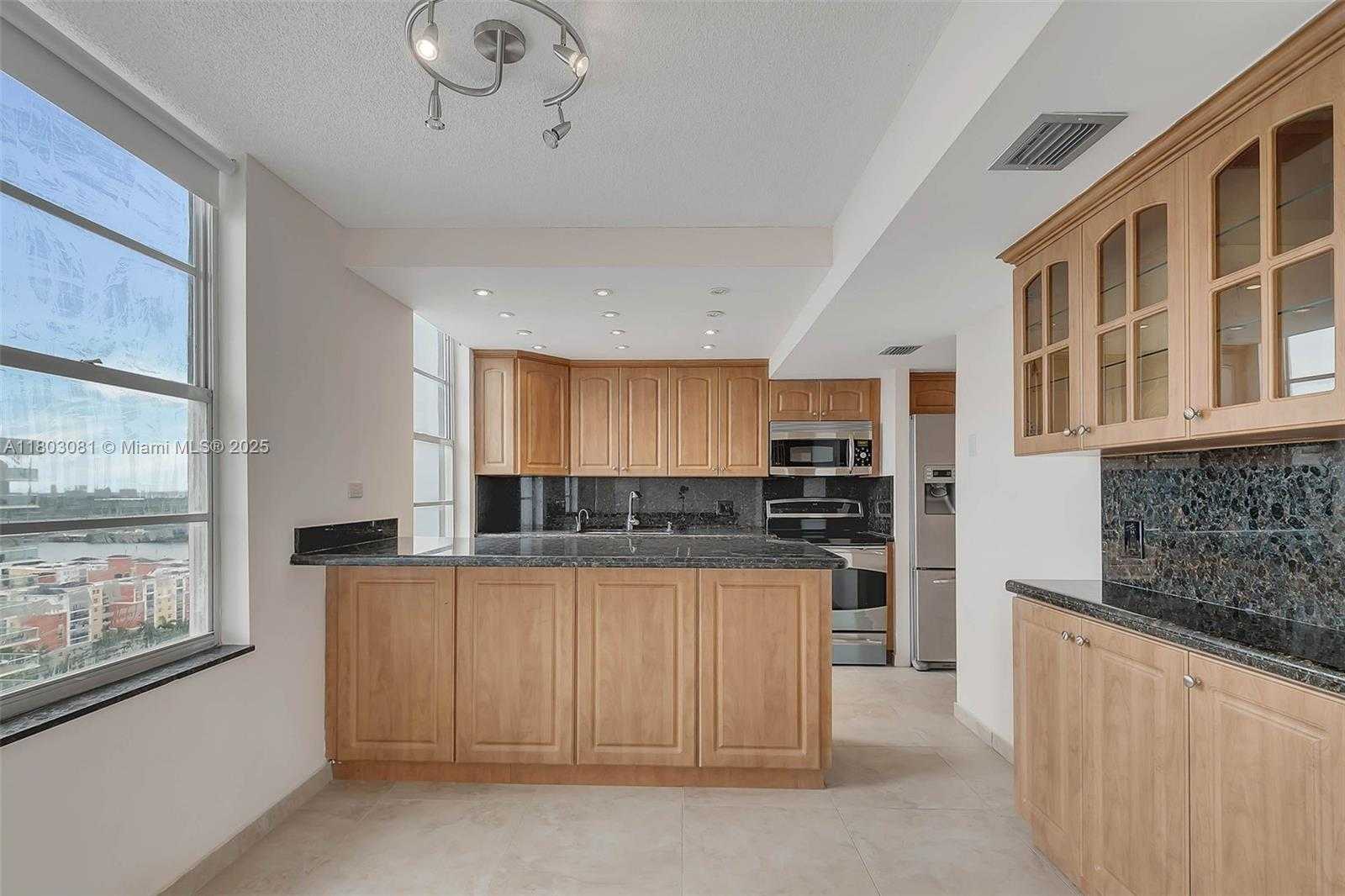 Small Image of 231 174TH ST #2312, Sunny Isles Beach Number 2