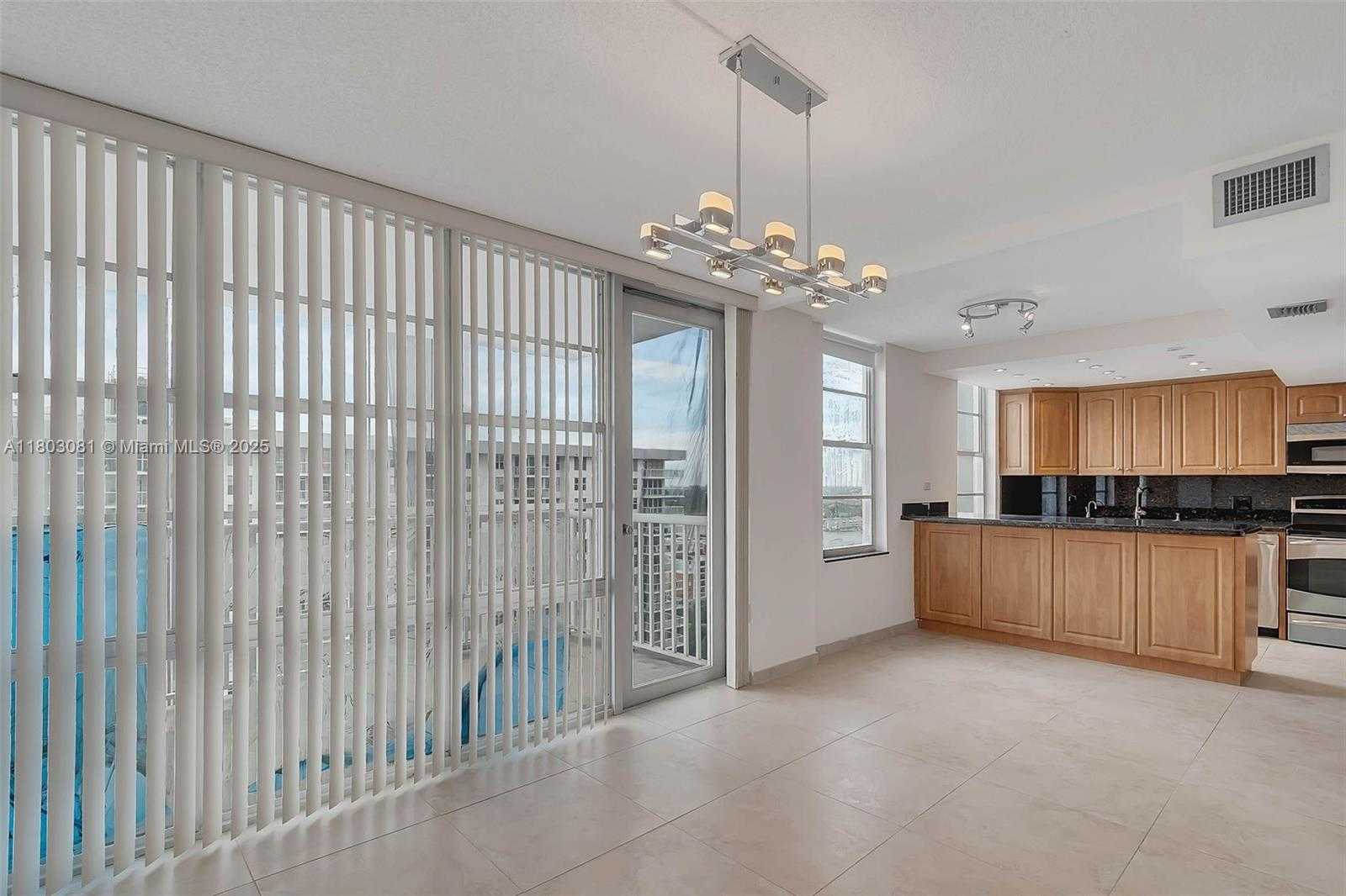 Small Image of 231 174TH ST #2312, Sunny Isles Beach Number 20
