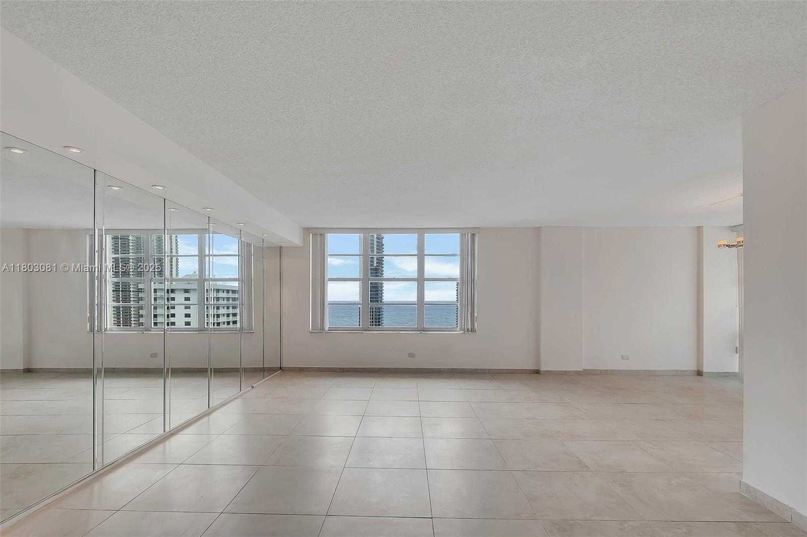 Small Image of 231 174TH ST #2312, Sunny Isles Beach Number 5