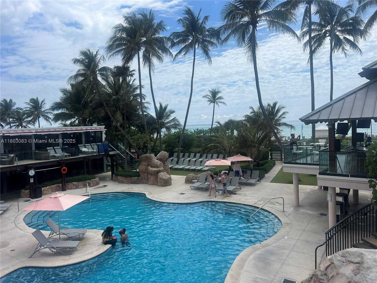 Small Image of 5225 COLLINS AVE #914, Miami Beach Number 6