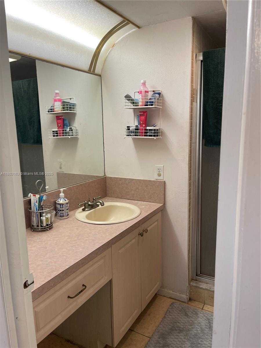 Small Image of 2911 NORTH PINE ISLAND RD #311, Sunrise Number 15