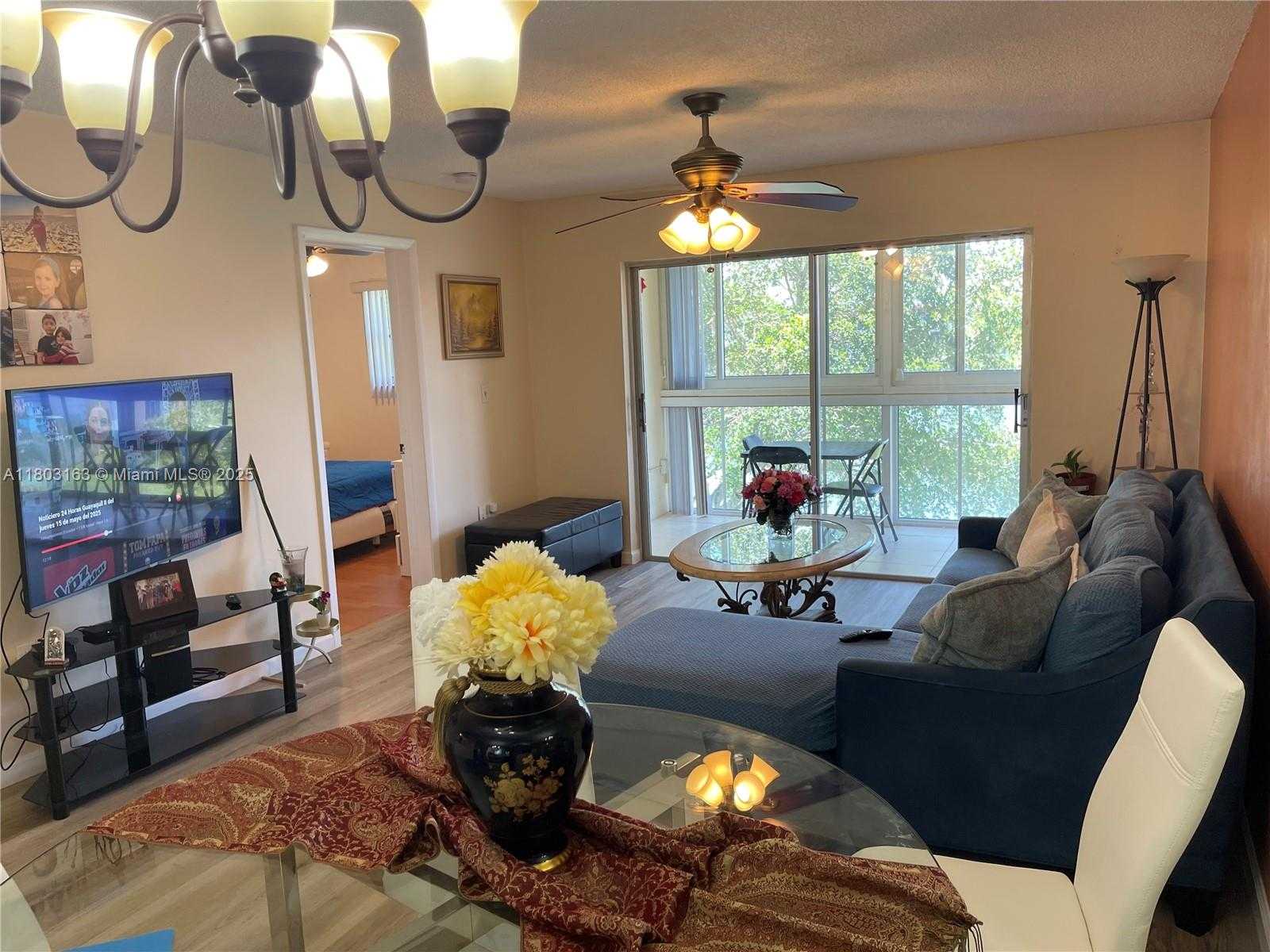 Small Image of 2911 NORTH PINE ISLAND RD #311, Sunrise Number 2