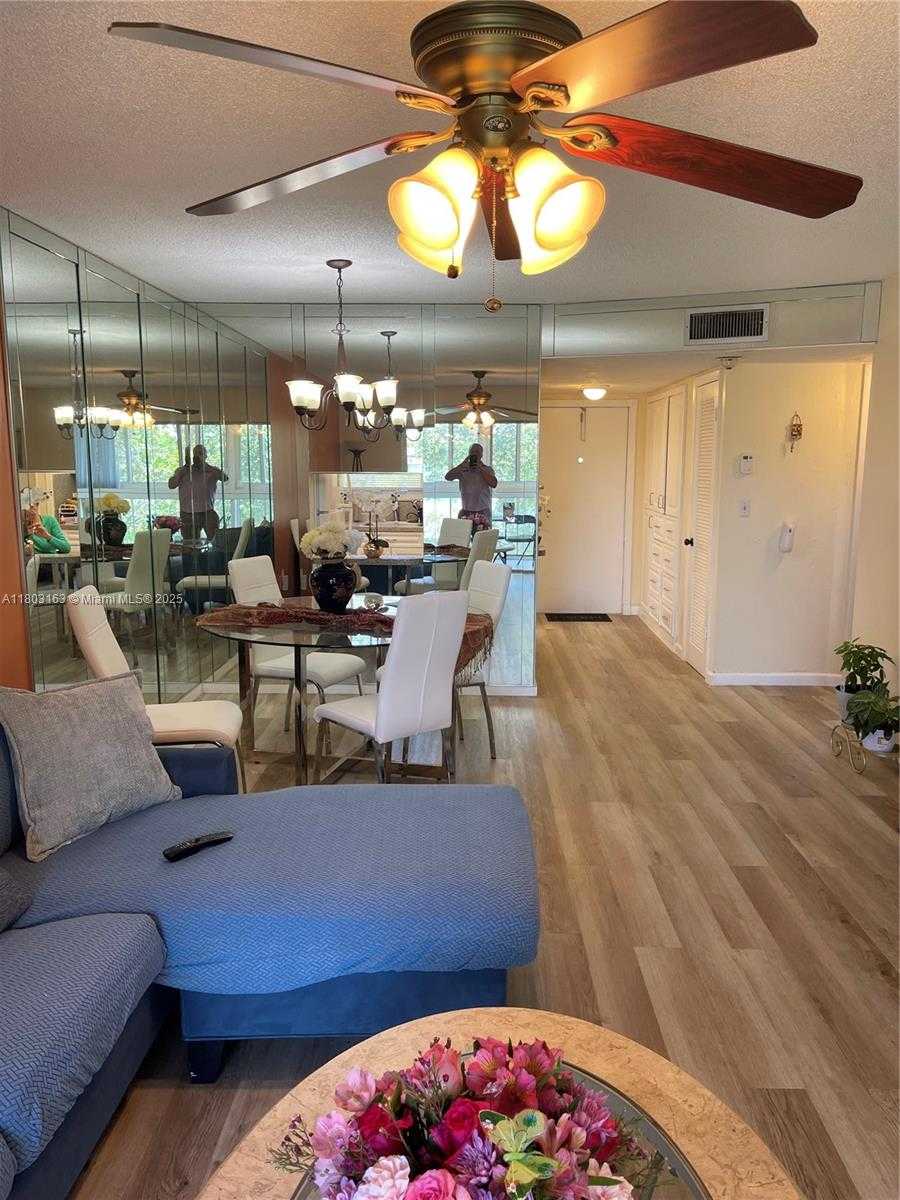 Small Image of 2911 NORTH PINE ISLAND RD #311, Sunrise Number 7