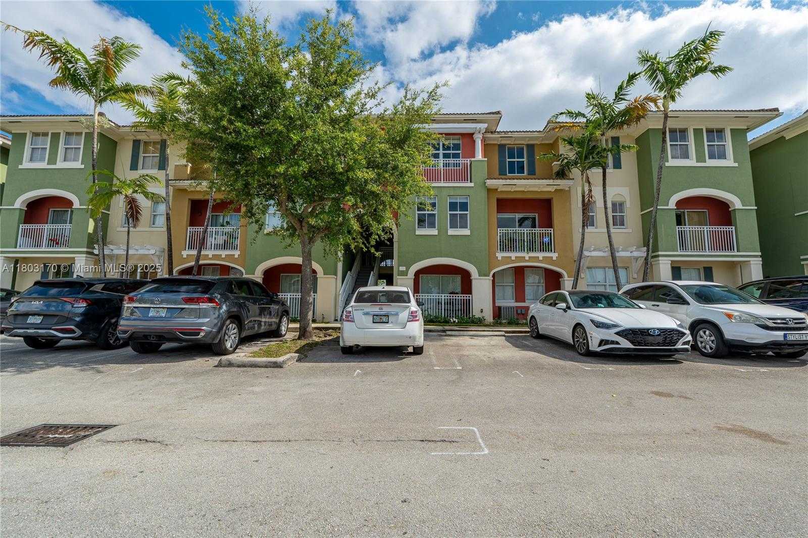 Small Image of 11002 NORTH WEST 83RD ST #213, Doral Number 14