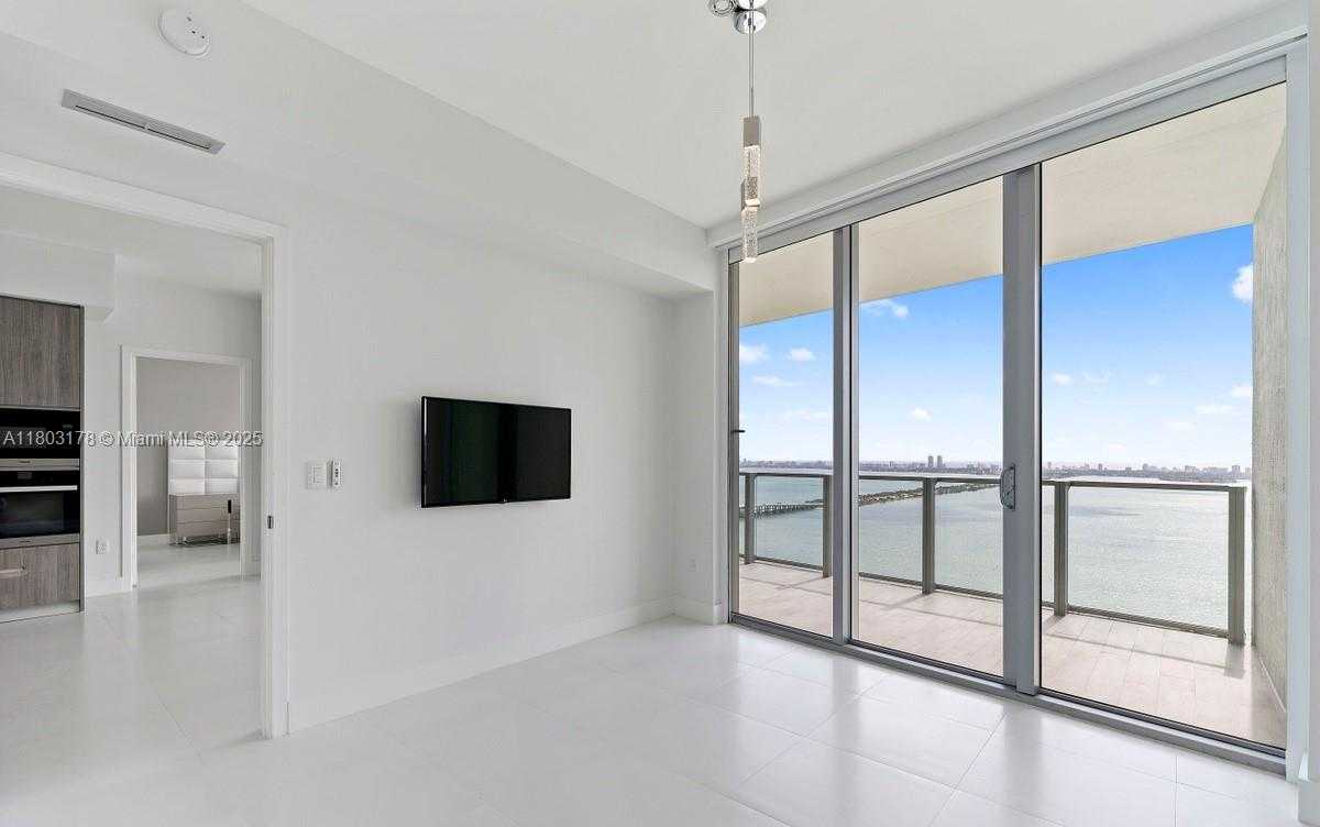 Small Image of 2900 NORTH EAST 7 AVE #3605, Miami Number 13