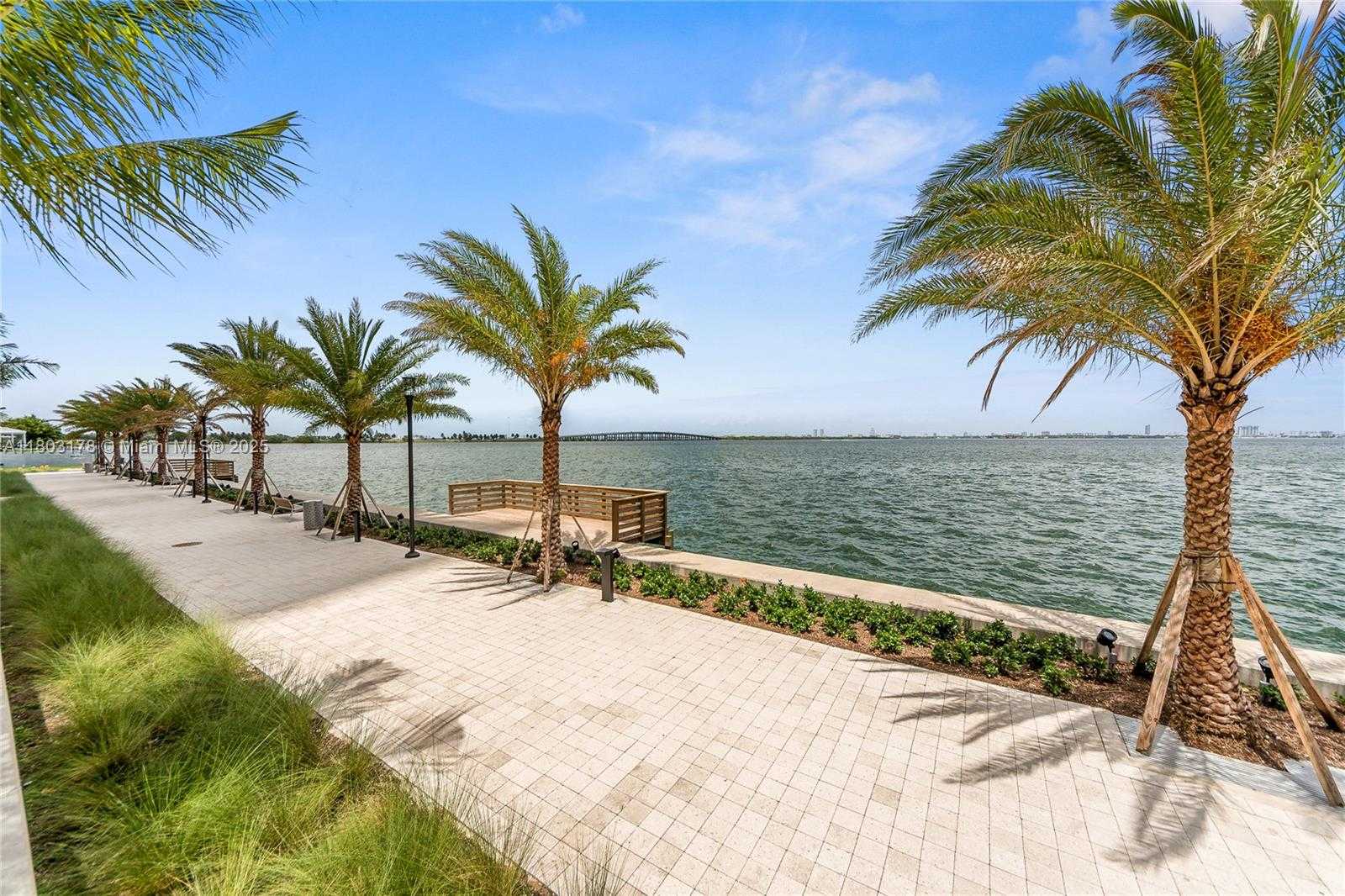 Small Image of 2900 NORTH EAST 7 AVE #3605, Miami Number 24