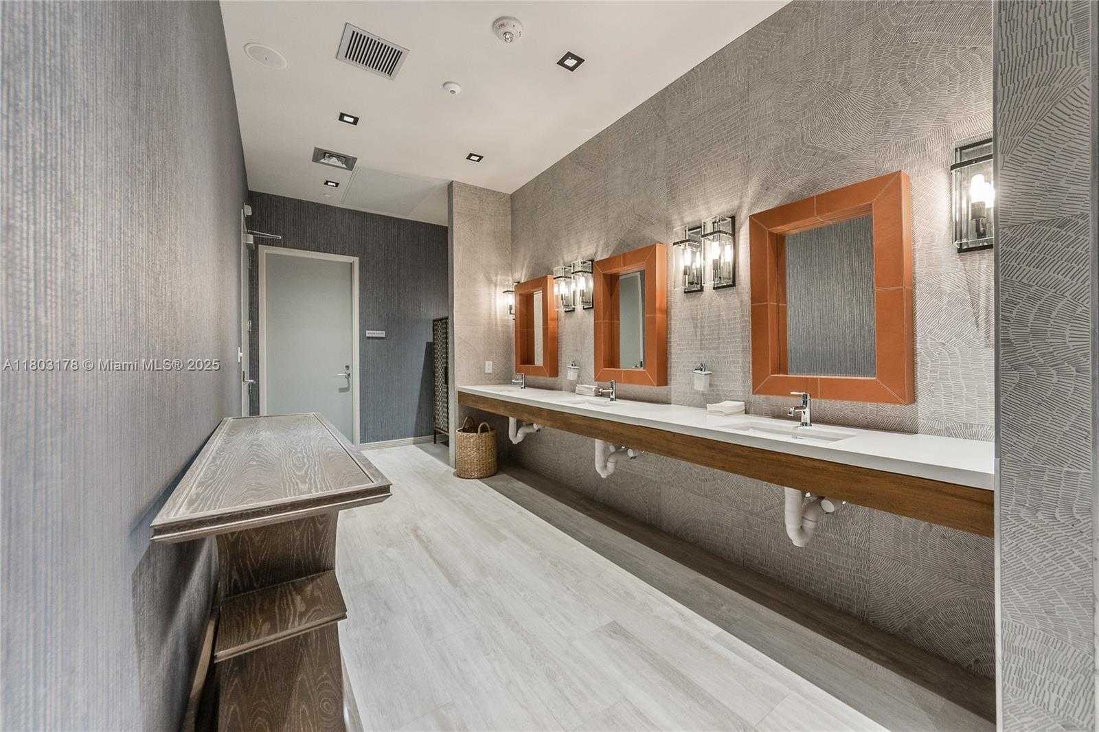 Small Image of 2900 NORTH EAST 7 AVE #3605, Miami Number 29