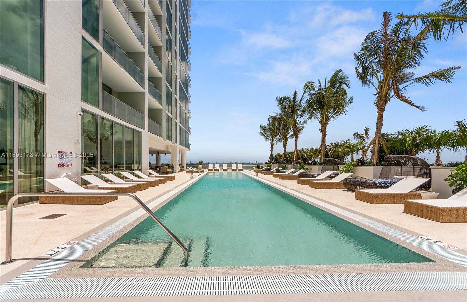 Small Image of 2900 NORTH EAST 7 AVE #3605, Miami Number 32