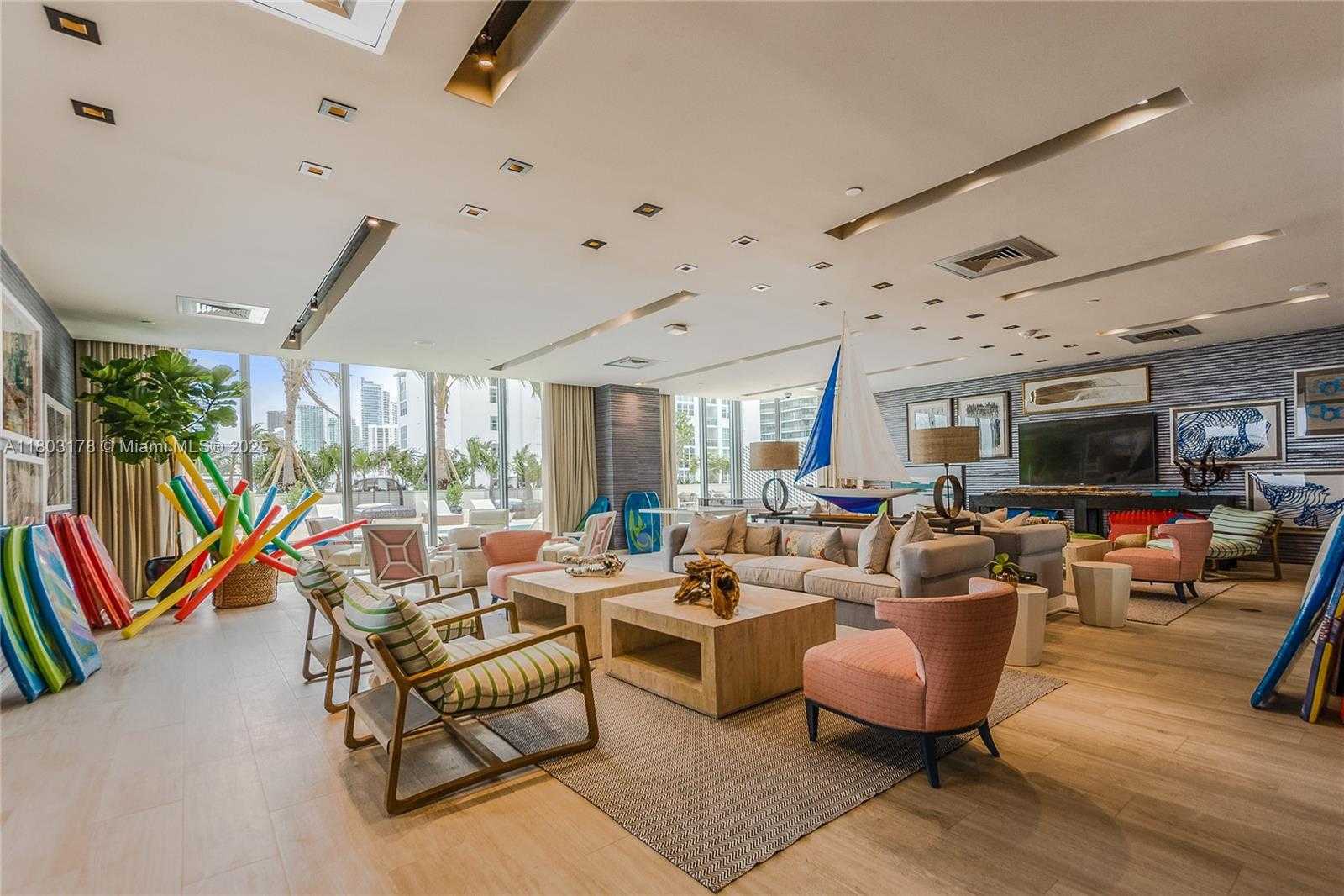 Small Image of 2900 NORTH EAST 7 AVE #3605, Miami Number 36