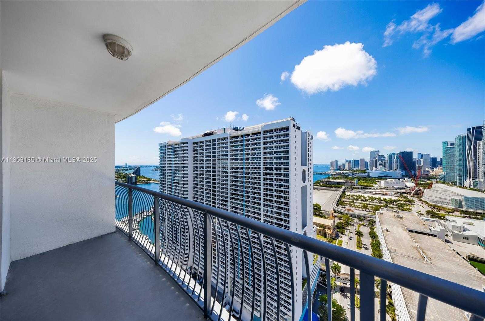 Small Image of 1750 NORTH BAYSHORE DR #3308, Miami Number 2